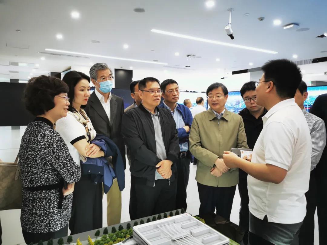 他山之石｜上海如何吸納優(yōu)勢(shì)制造業(yè)，持續(xù)布局關(guān)鍵技術(shù)攻關(guān)，強(qiáng)化高端產(chǎn)業(yè)引領(lǐng)功能